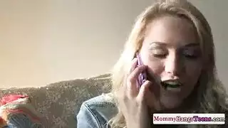 تربية جنسية إباحية: تمرين مص قضيب وشرج خشن للمبتدئين