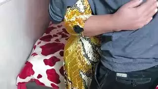 سكس جماعي ساخن مصرية ملبن تتناك قدام زوجها الديوث