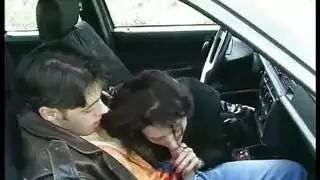 أرباعي مثير بقوة مع طلاب صغار